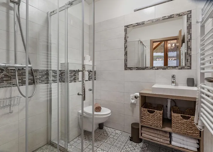 Polom Alpehytte Raková